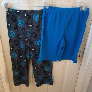 Lot of 2 boys 10-12 pajama pants - Avengers